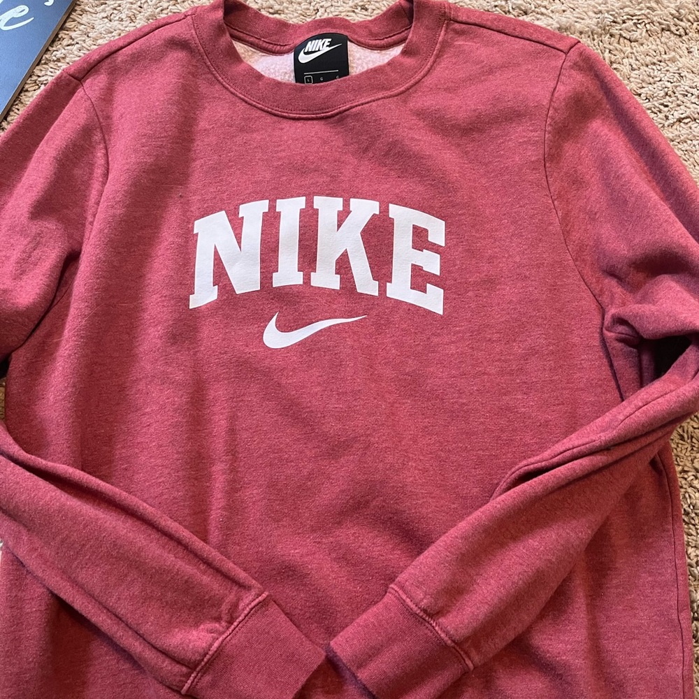 Nike sweatshirt